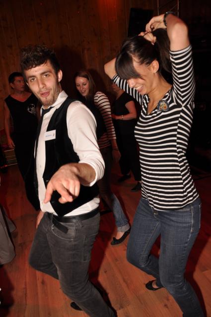 min 2010 05 30 station danse 177
